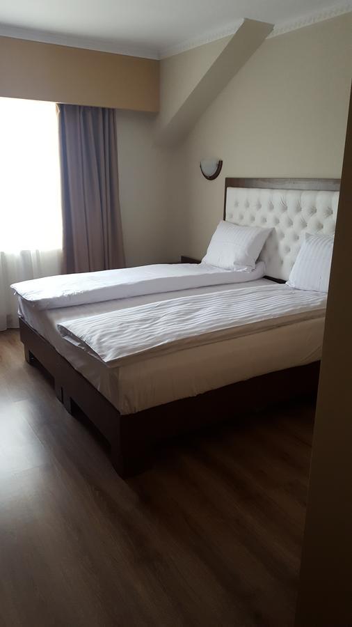 Hanul Domnesc Imperial Hotel & Spa Călan 외부 사진